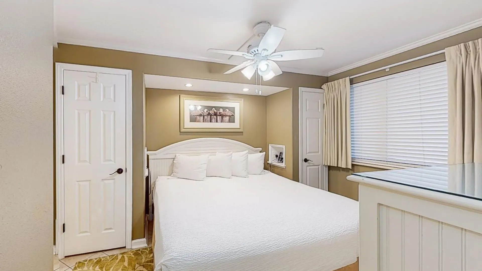 Sundestin Beach Resort 0*, Destin